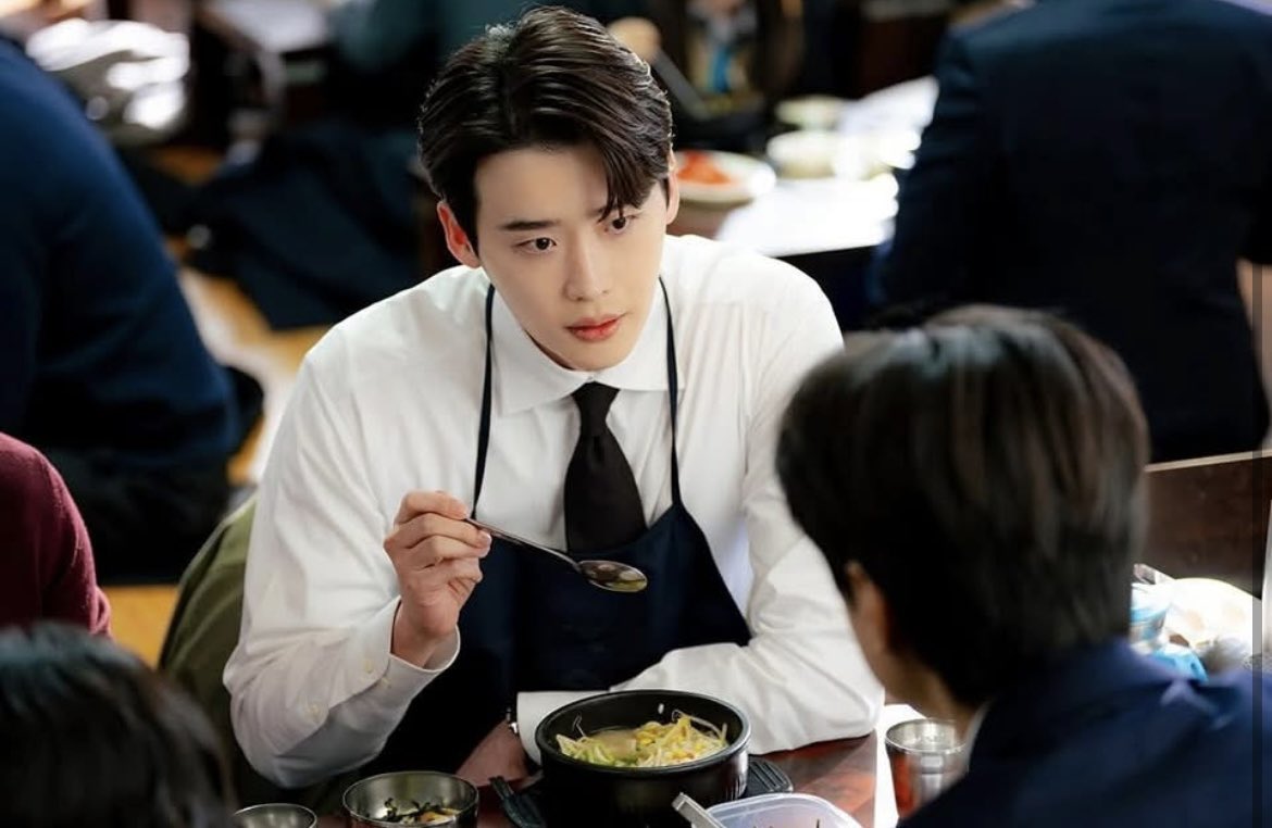 ElissaArbelo1's tweet photo. IG Update 
2 June 2025 

Aman project update 

Post caption: Ahn Ju is also going to work in Seocho-dong Yeopjo Town A 24 hour preview of lawyer Ahn Joo-hyung 

#LawandTheCity #acefactory #amanproject https://t.co/RYT7CSxTf3