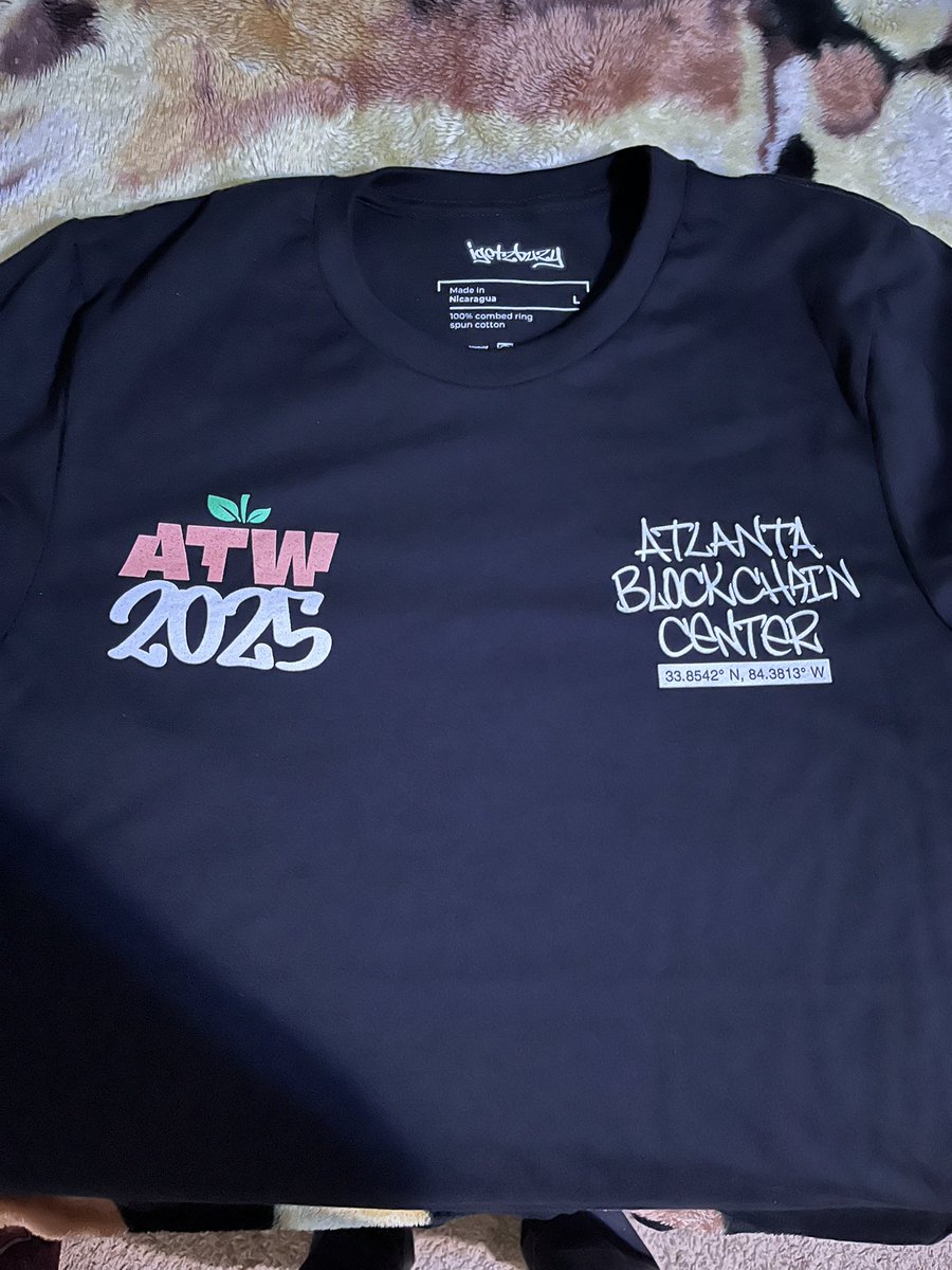 jetteyee's tweet photo. Yooo huge shoutout to @_CryptoKrew_
Came home to a big surprise and extremely grateful for what he’s been doing.
Not only being my #1 source for news but also building a dope brand “IGETZBUSY” the slogan of the year.
@AtlantaChain is heating up. #10in5 #ATL #i #getz #busy https://t.co/vs1qjijjGo