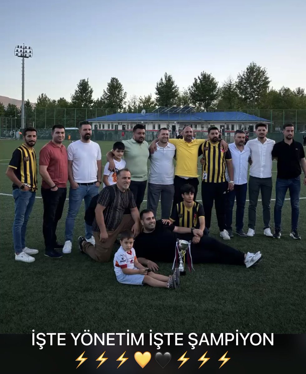 ⚡️🖤💛⚡️

#Elazığ