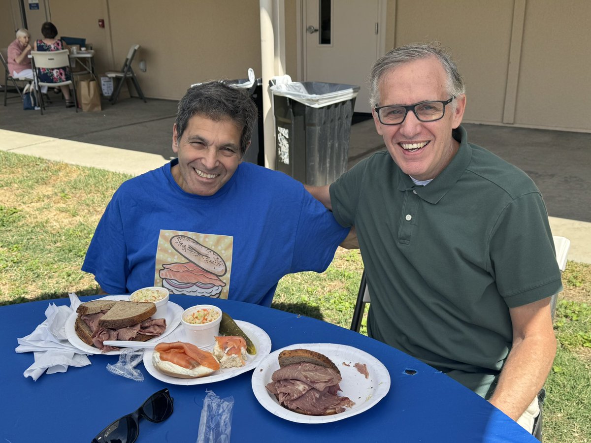I stopped by the Jewish Food Festival on Sunday at Temple Israel and was fortunate enough to run into Jim Gold, my predecessor as editor of The Record so many years ago. I owe this man so much and found myself oozing with gratitude. Love you Jim!