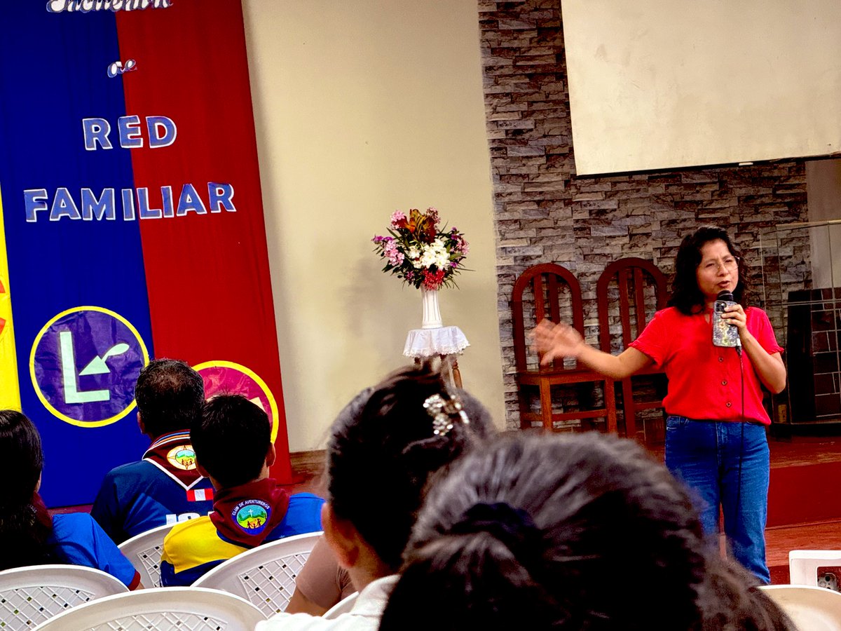 Melbin77's tweet photo. “Los momentos que pasas con tu hijo hoy, serán sus recuerdos mañana. Pasa tiempo con ellos”. @elisaig77
#RedFamiliar #Aventureros #ZonaTarapotoNorte #MiNOP https://t.co/vFKqqetf0x