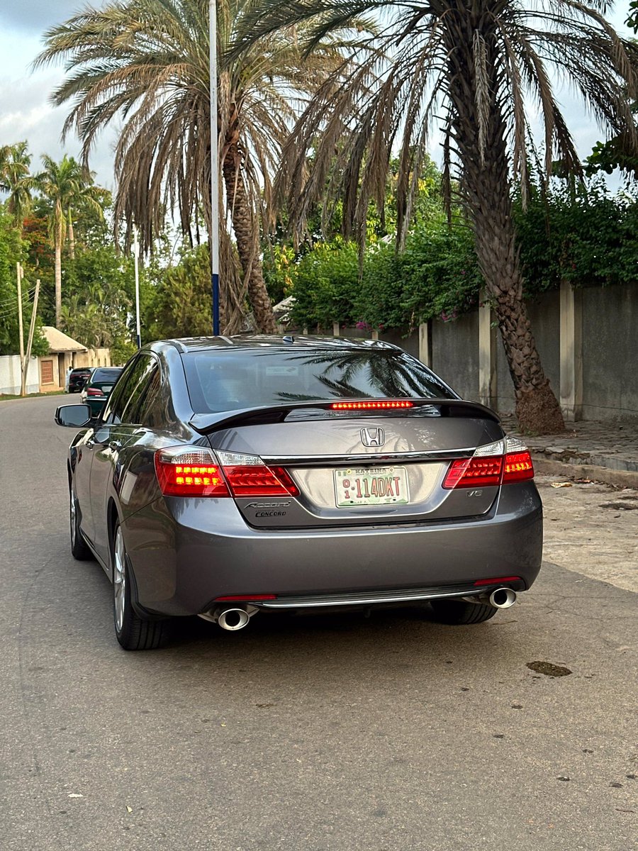 FOREIGN USED HONDA ACCORD V6
YEAR: 2013/14
DUTY✔️
PRICE: 15.5M
LOCATION: KADUNA🇳🇬

Kindly retweet please🙏🏽