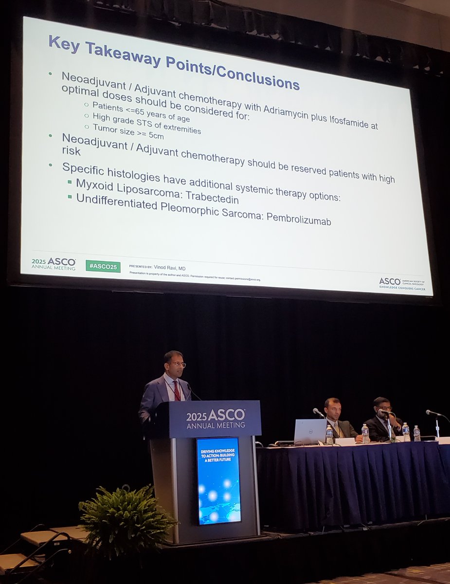 “The heterogeneity of sarcomas coupled with their rarity makes them hard to study, and conflicting results from studies add further complexity,” says our Dr. @VinodRavi in an education session on neo/adjuvant therapy for soft tissue sarcoma at #ASCO25. <a href="/ASCO/">ASCO</a> #EndCancer