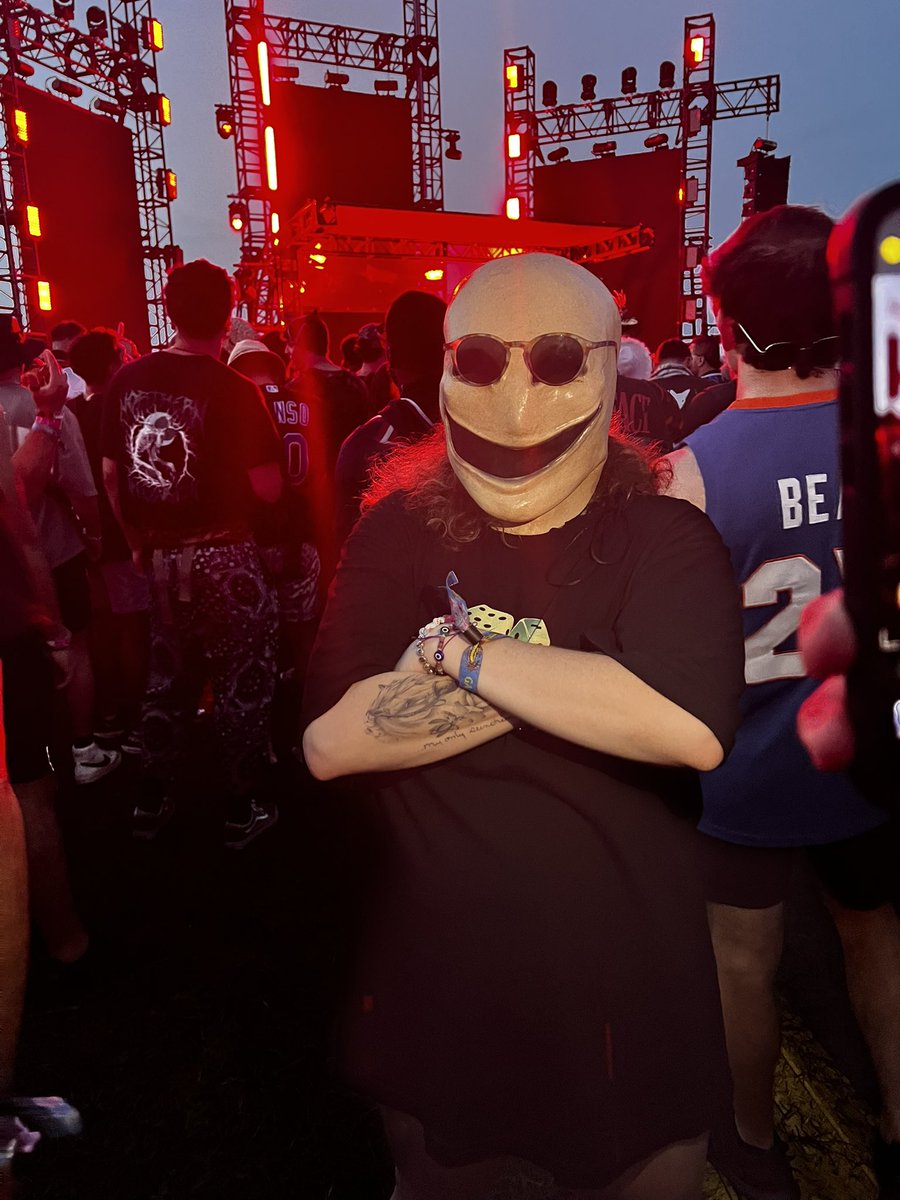 Lovely_day18's tweet image. New alias unlocked?