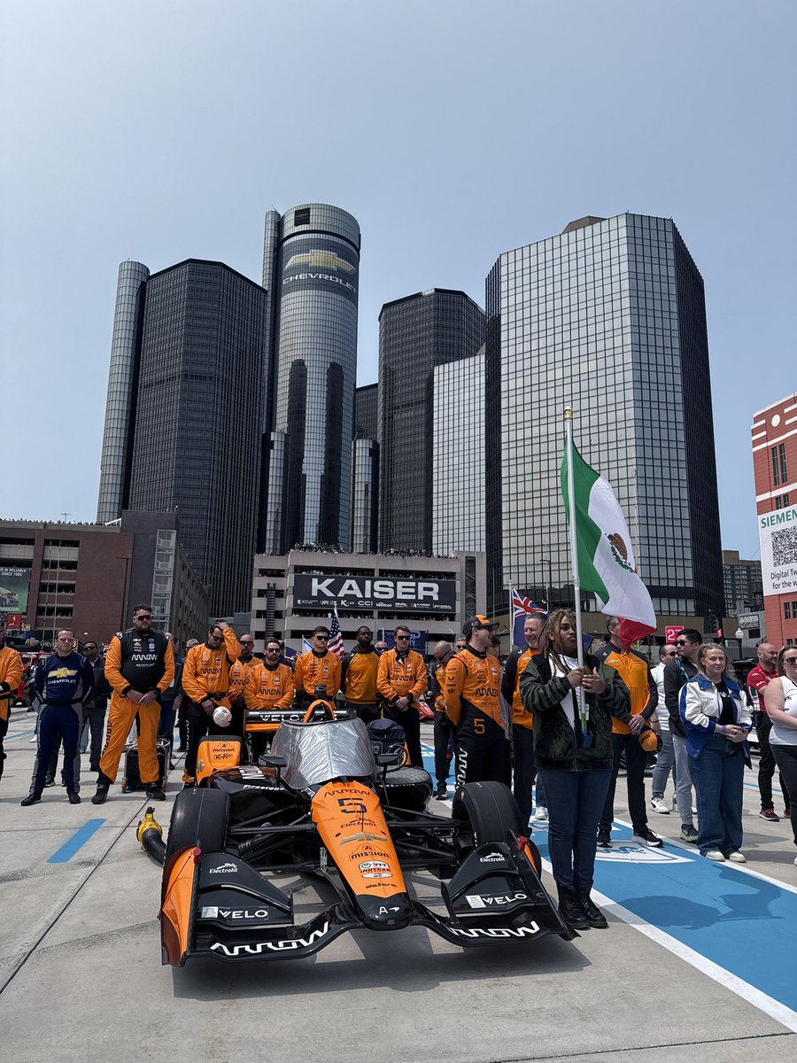 PatricioOWard's tweet image. Happy with 7th after starting 18th today. Plenty of racing to go but for now I will enjoy my week off;) #DetroitGP