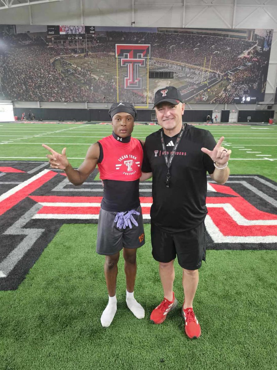 Braylin Carr👁️🗨️ (@braylin_ca50026) on Twitter photo #AGTG Had a awesome camp day out in Lubbock thank you Texas tech for the opportunity to showcase my talent looking forward into being here again in the future <a href="/COACHJUICE_/">Justin Johnson</a> <a href="/BnanceTTU/">🥷 Brian Nance 🌵</a> <a href="/JoeyMcGuireTTU/">Joey McGuire 🌵</a> <a href="/Coach_T_Rocco/">Thomas Rocco</a> <a href="/__Cole5/">Clint Cole</a> <a href="/_Recruit_Temple/">Temple High Recruiting</a> #AGTG Had a awesome camp day out in Lubbock thank you Texas tech for the opportunity to showcase my talent looking forward into being here again in the future <a href="/COACHJUICE_/">Justin Johnson</a> <a href="/BnanceTTU/">🥷 Brian Nance 🌵</a> <a href="/JoeyMcGuireTTU/">Joey McGuire 🌵</a> <a href="/Coach_T_Rocco/">Thomas Rocco</a> <a href="/__Cole5/">Clint Cole</a> <a href="/_Recruit_Temple/">Temple High Recruiting</a>