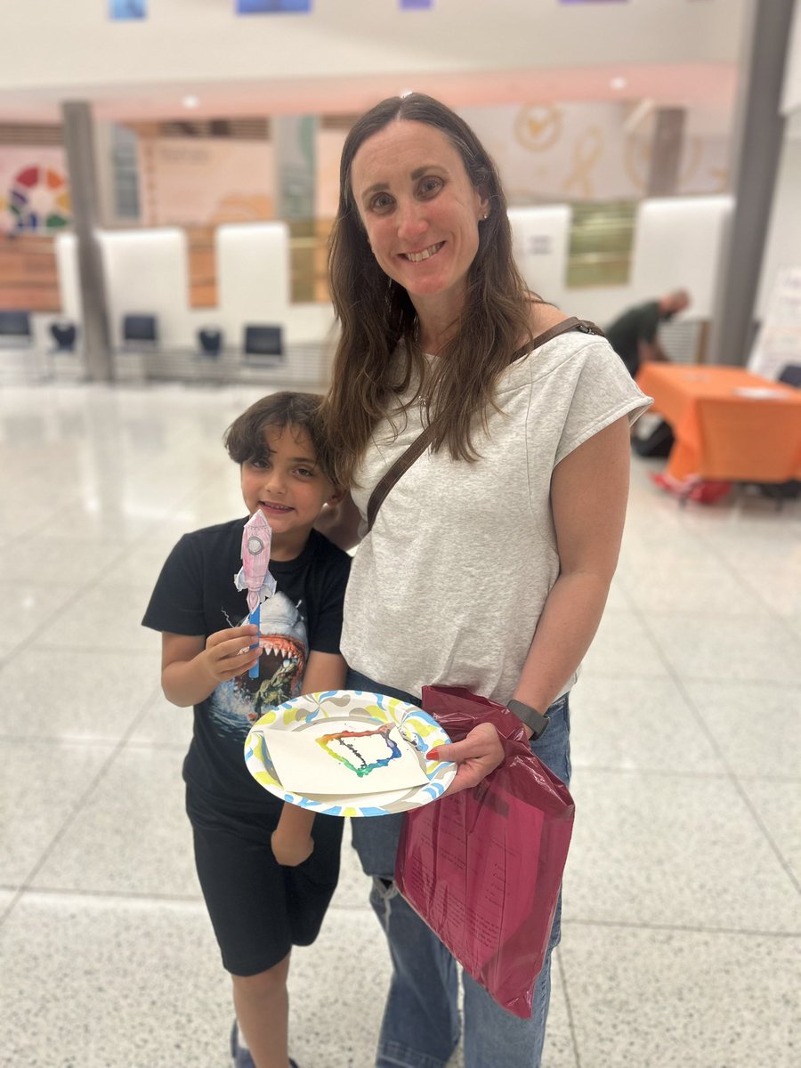 More STEAM Night pictures! Fun for ALL!! <a href="/SupEaston/">Lisha Cabral</a> #WeDigEPS