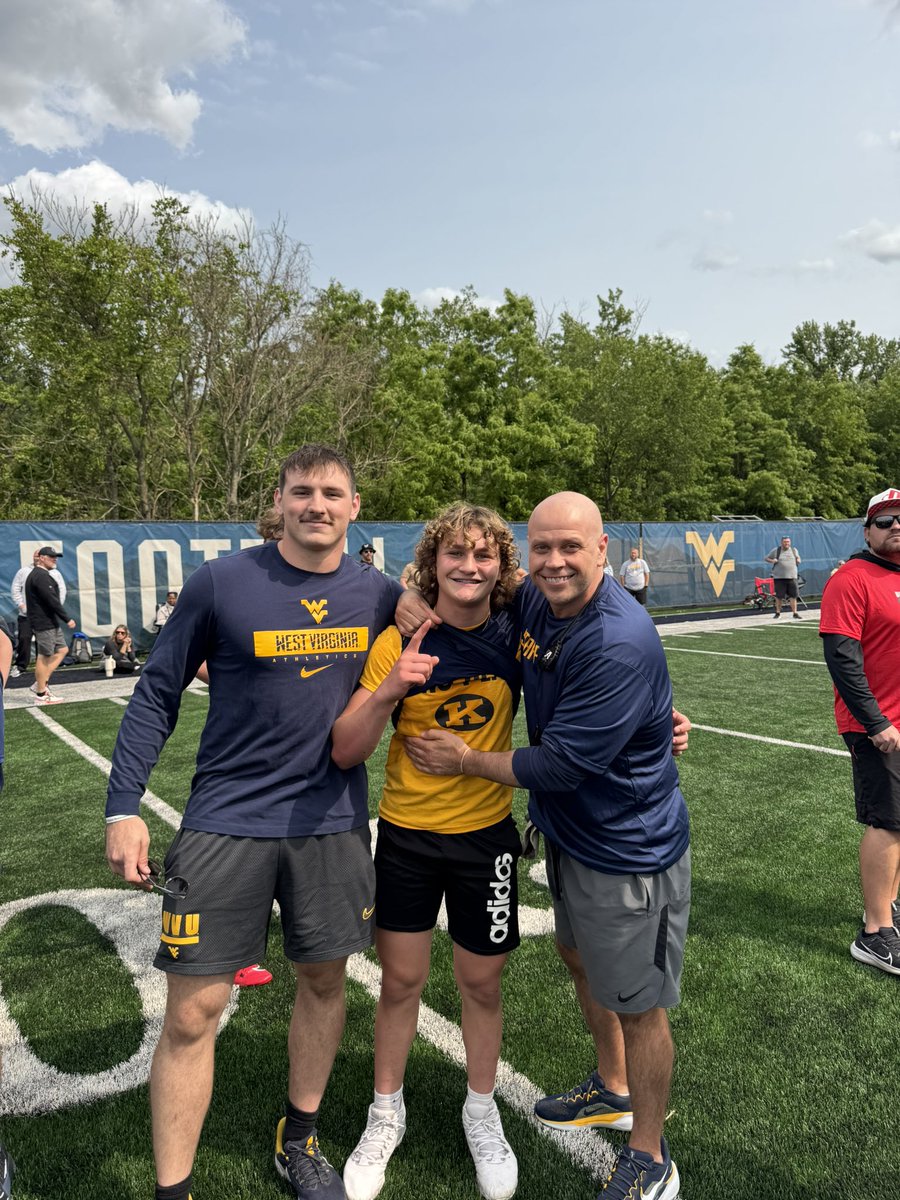 With a time of 8:18 Ryan Swingle put Keyser on his back and won the plank competition at our Prospect Camp today‼️ Never met him before today but he is my new favorite athlete 💪🔥
