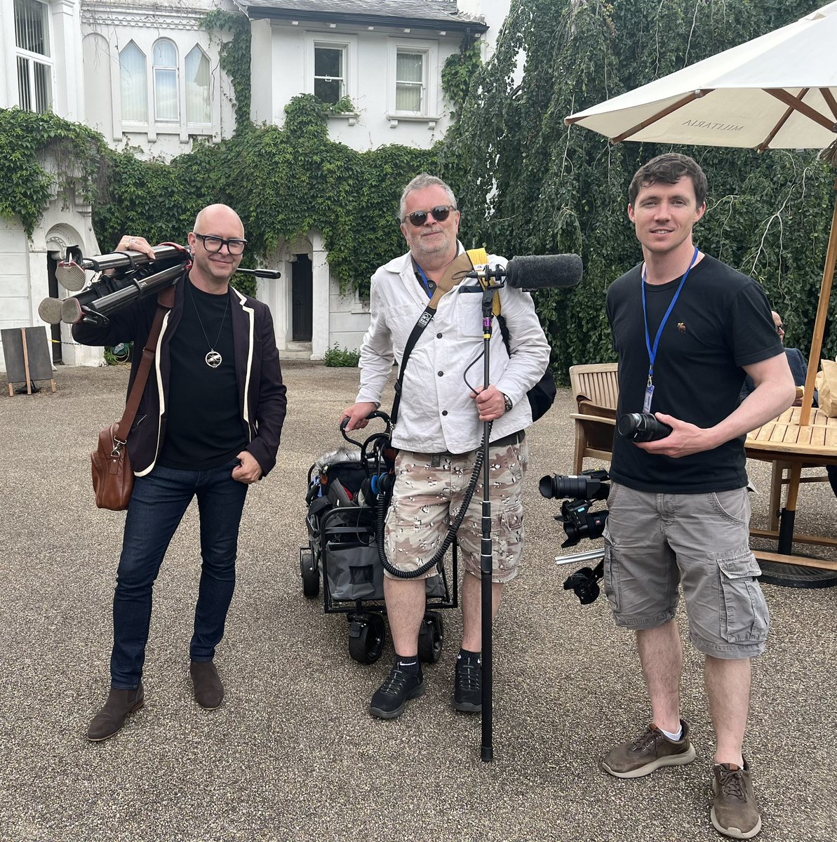 Marc_Allum's tweet image. Today we filmed @BBC_ARoadshow at Stephen’s House &amp;amp; Gardens, the grand residence of Charles ‘inky’ Stephens whose ink empire made him very wealthy. 

He generously left the house and gardens in his will for the enjoyment of the public, which we all did today!!🙏
@stephenshouse