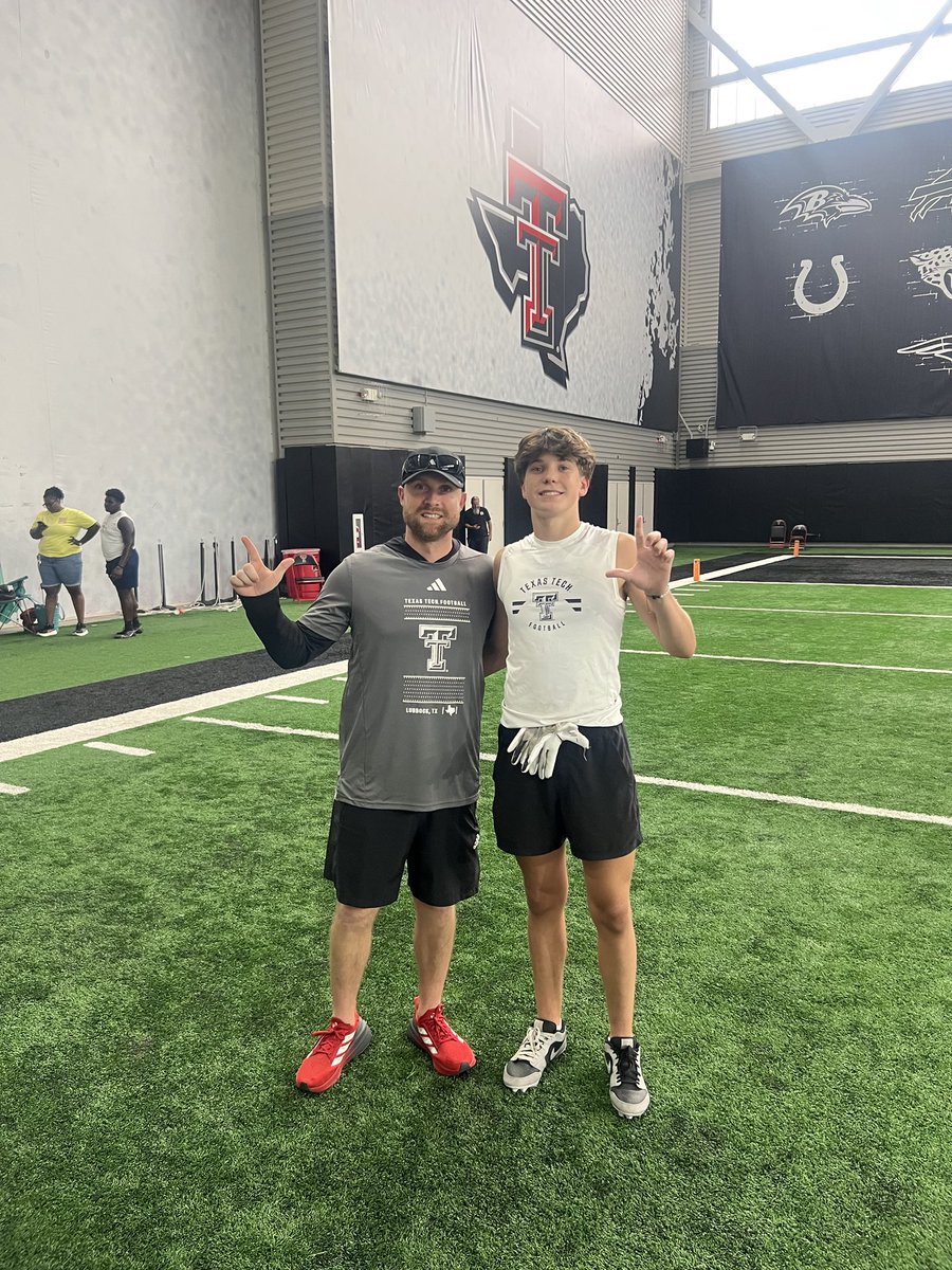 Brayden83698737's tweet photo. Texas tech Football Camp 2025 https://t.co/75xdV46m4Q