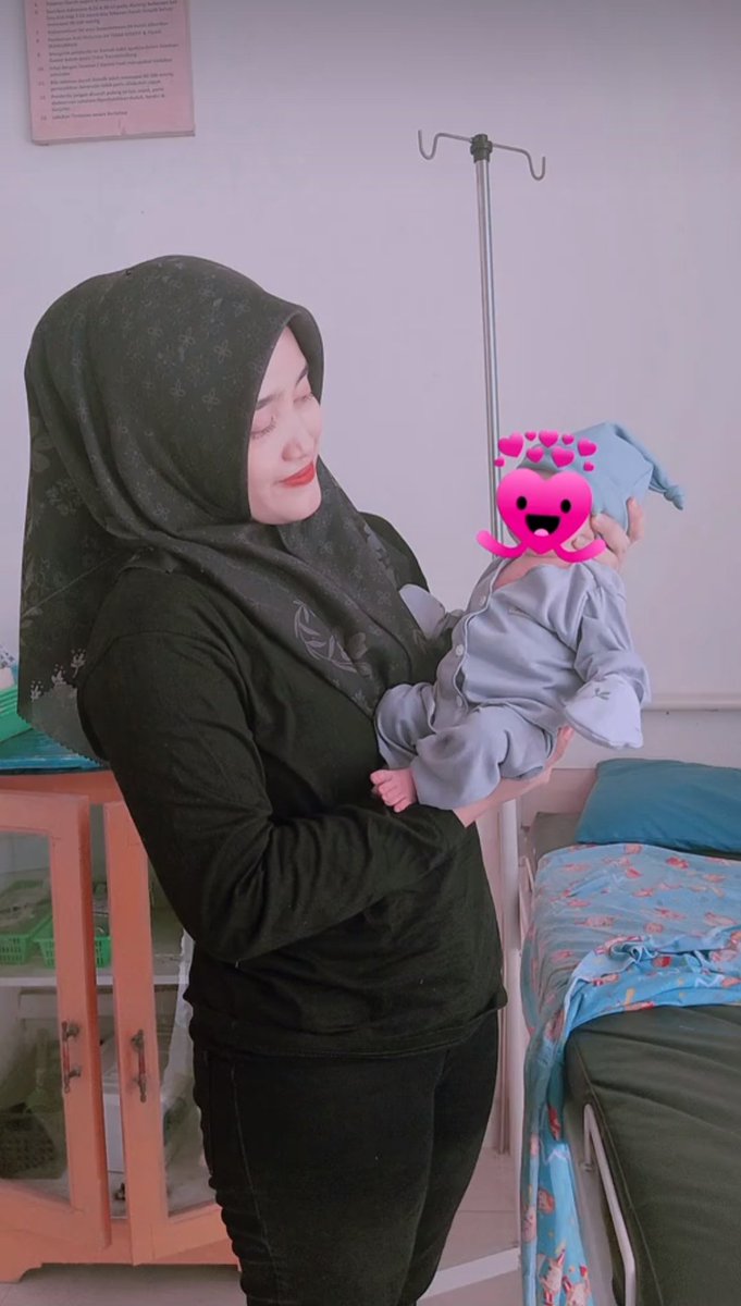 hyipi14's tweet photo. Susah senang jd bidan #pejuhin #kontolin #crotinmuka https://t.co/XCNcOJtWET