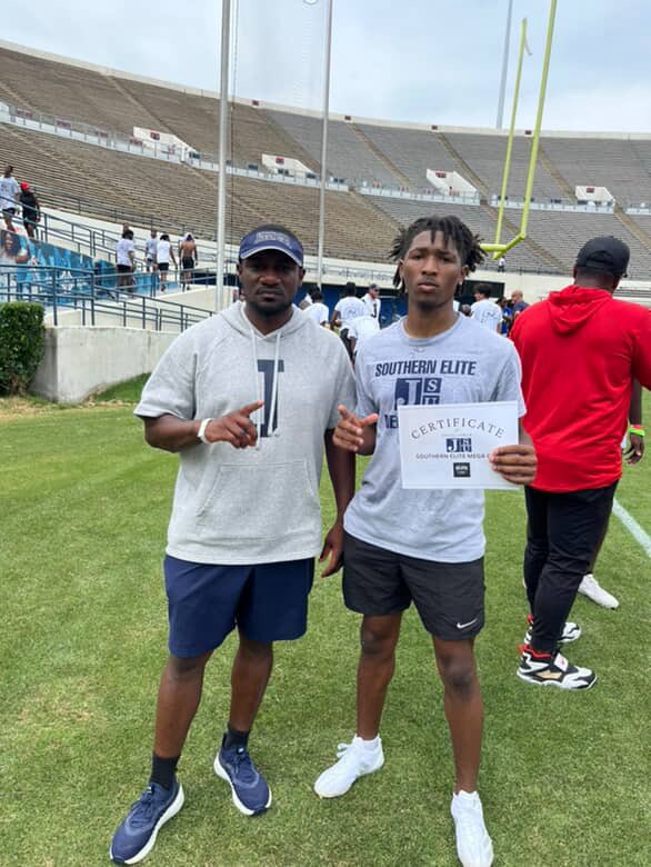 Kayen Magee (@kayenmagee4) on Twitter photo After a great camp and talk with <a href="/CoachQuinnJSU/">Torenzo Quinn</a> I am blessed to receive my first d1 offer from JSU
#Agtg <a href="/Coach_Magana/">Coach Mario Magana Jr.</a> <a href="/KoachJack_79/">Coach Aaron Jackson</a> <a href="/ShedrickMckenz2/">Miss-Lou Recruits</a> After a great camp and talk with <a href="/CoachQuinnJSU/">Torenzo Quinn</a> I am blessed to receive my first d1 offer from JSU
#Agtg <a href="/Coach_Magana/">Coach Mario Magana Jr.</a> <a href="/KoachJack_79/">Coach Aaron Jackson</a> <a href="/ShedrickMckenz2/">Miss-Lou Recruits</a>