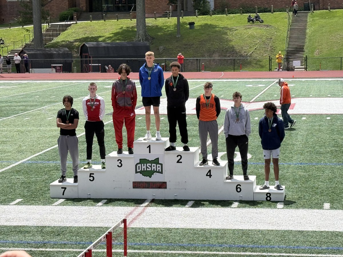 Congrats to Landon Wheatley who earned a spot in the high jump at OHSAA State Track Meet next weekend in Columbus!
Great Work Landon!