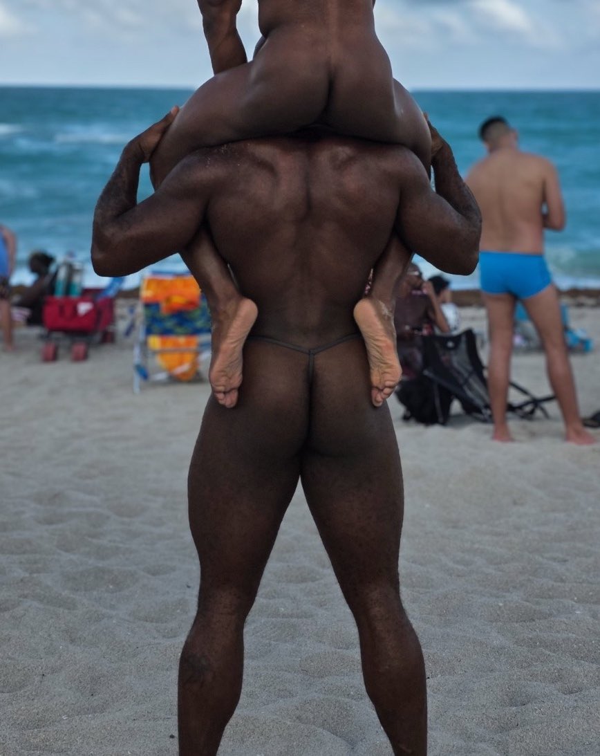 💕 (@hesasweetie) on Twitter photo 