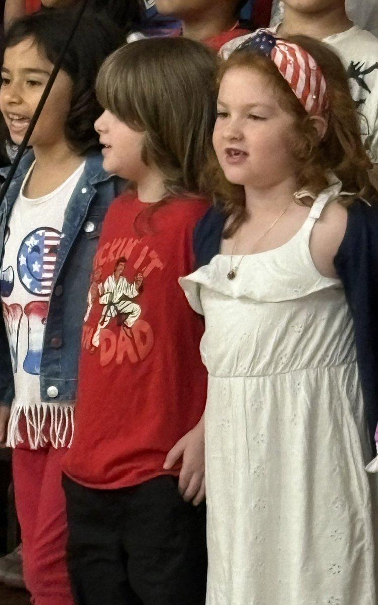 🎶🧑‍🏫 A standing ovation for this incredible Colonial America concert! First grade brought CKLA to life with music, history, and heart. Thank you to our dedicated teachers for their creativity and commitment during our 1st year with the new literacy series! <a href="/Amplify/">Amplify</a> ❤️🤍💙