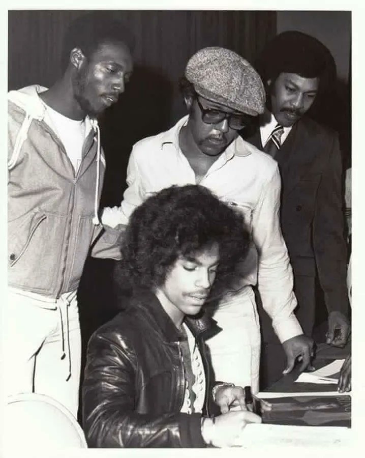 Prince Museum tweet media