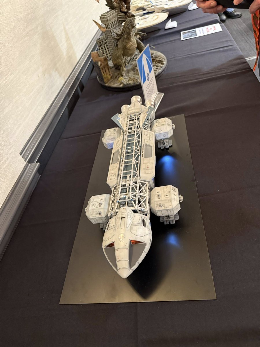 EagleAlpha1999's tweet image. More photos of Bill Krause's Tycho Clipper, taken this weekend at Wonderfest.