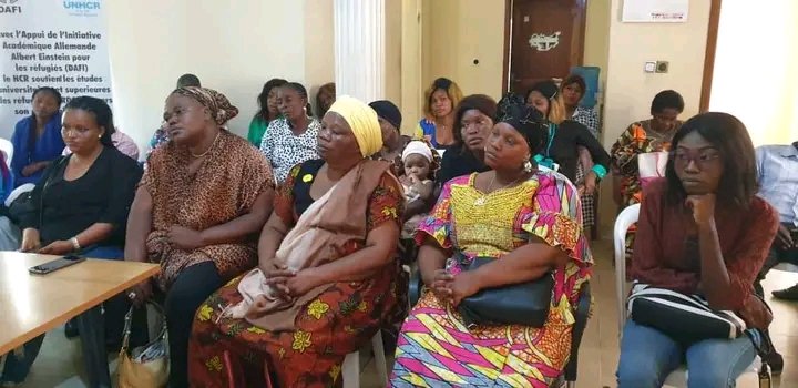 ONG ASSICAS International DRC (@assicas_k) on Twitter photo Sensibilisation des réfugiés urbains vivant à Kinshasa (RDC) sur la prévention de cancer du col de l'utérus et sur l'importance de la vaccination des jeunes filles contre le HPV. <a href="/tappingdiotima/">Noemi Dalmonte</a> <a href="/UNICEFDRC/">UNICEF en RDC</a> <a href="/OMSRDCONGO/">OMS RDC</a> <a href="/Pev_rdcongo/">Programme Élargi de Vaccination de la RDC</a> <a href="/SweAmbDRC/">Ambassadeur de Suède en RDC Joakim Vaverka</a> <a href="/assicas_k/">ONG ASSICAS International DRC</a> <a href="/UNFPARDC/">UNFPA-RDC</a> <a href="/BromanAngelica/">Angelica Broman</a> Sensibilisation des réfugiés urbains vivant à Kinshasa (RDC) sur la prévention de cancer du col de l'utérus et sur l'importance de la vaccination des jeunes filles contre le HPV. <a href="/tappingdiotima/">Noemi Dalmonte</a> <a href="/UNICEFDRC/">UNICEF en RDC</a> <a href="/OMSRDCONGO/">OMS RDC</a> <a href="/Pev_rdcongo/">Programme Élargi de Vaccination de la RDC</a> <a href="/SweAmbDRC/">Ambassadeur de Suède en RDC Joakim Vaverka</a> <a href="/assicas_k/">ONG ASSICAS International DRC</a> <a href="/UNFPARDC/">UNFPA-RDC</a> <a href="/BromanAngelica/">Angelica Broman</a>