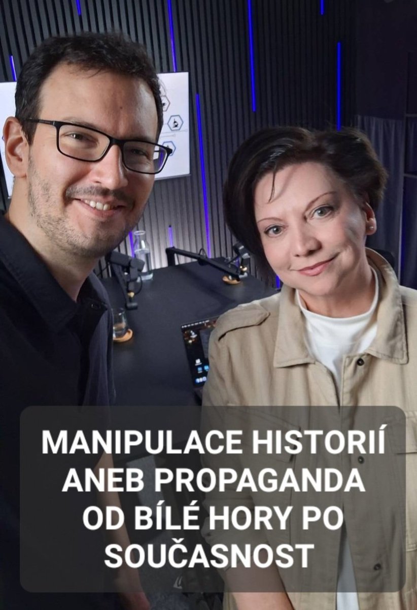 MKoldinska's tweet photo. MANIPULACE HISTORIÍ aneb PROPAGANDA OD BÍLÉ HORY PO SOUČASNOST 🎤🎤
Patrik Kořenář a jeho projekt Kujme pikle. Bylo mi potěšením přijmout pozvání k rozhovoru o propagandě v předmoderní i v dnešní době 😉  https://t.co/BKOHqm4pqH
#kujmepikle #patrikkorenar #nafrontachinfovalky https://t.co/yyM6qAo191