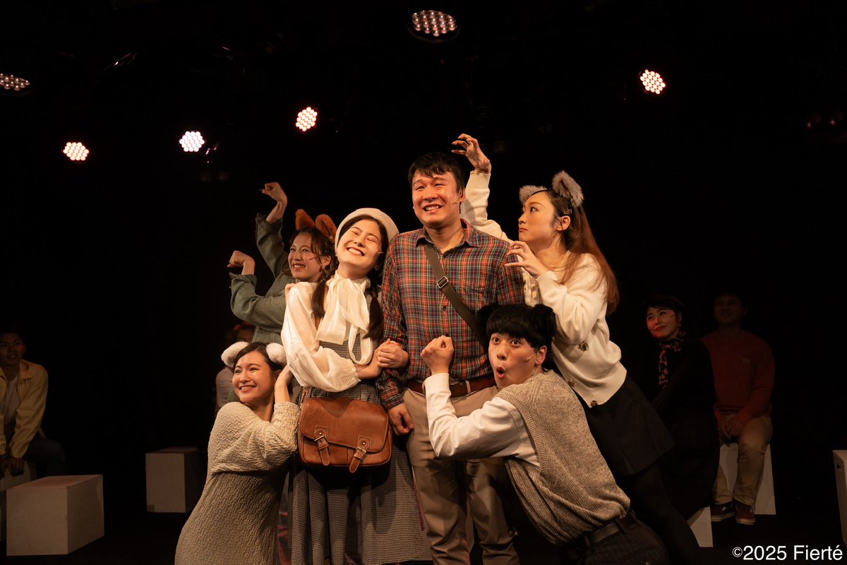 \ 📸本日の舞台写真📸 /

ミュージカル「THE THEORY OF RELATIVITY-相対性理論-」
#セオリラ

♩M17 ジュリーの歌
"原題: Julie's Song"

愛猫家のジュリーが大好きな4匹のねこちゃんたちに向けてこれからのことをお話しする曲🐈可愛いらしくも葛藤と決意が感じられます❤️‍🔥

撮影：#曽我虹輝 さん