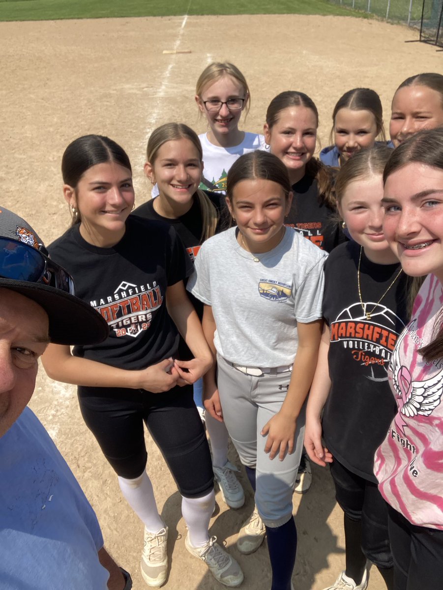 Danny Costa tweet media