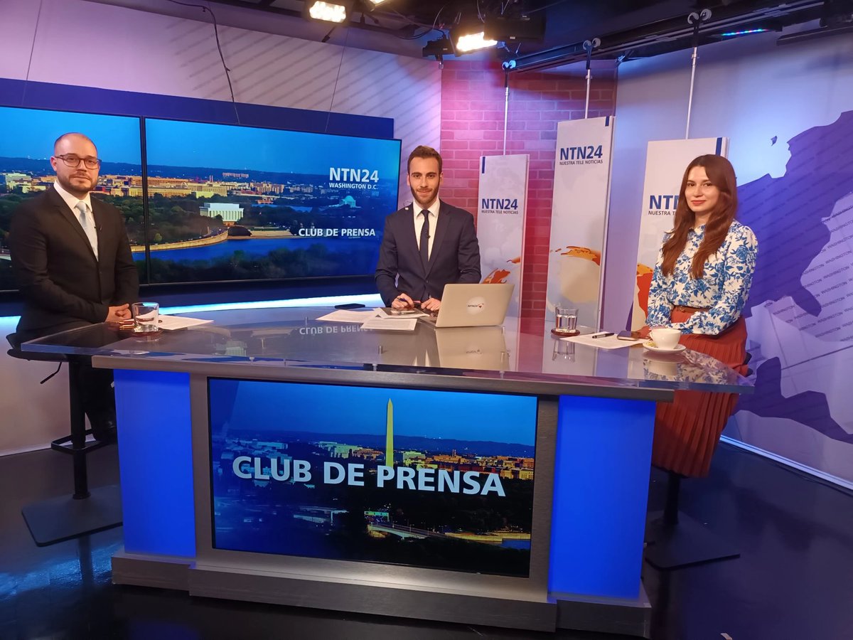 Edgardo Pinell (@epinell) on Twitter photo Un verdadero honor haber participado en <a href="/ClubPrensaNTN24/">Club de Prensa NTN24</a> en #WashingtonDC moderado por <a href="/rmacedonio_tv/">Roberto Macedonio</a> y en el cual tuve la oportunidad de intercambiar analisis con <a href="/vanessavallej0/">Vanessa Vallejo</a>
Gracias por la oportunidad <a href="/NTN24/">NTN24</a> Un verdadero honor haber participado en <a href="/ClubPrensaNTN24/">Club de Prensa NTN24</a> en #WashingtonDC moderado por <a href="/rmacedonio_tv/">Roberto Macedonio</a> y en el cual tuve la oportunidad de intercambiar analisis con <a href="/vanessavallej0/">Vanessa Vallejo</a>
Gracias por la oportunidad <a href="/NTN24/">NTN24</a>