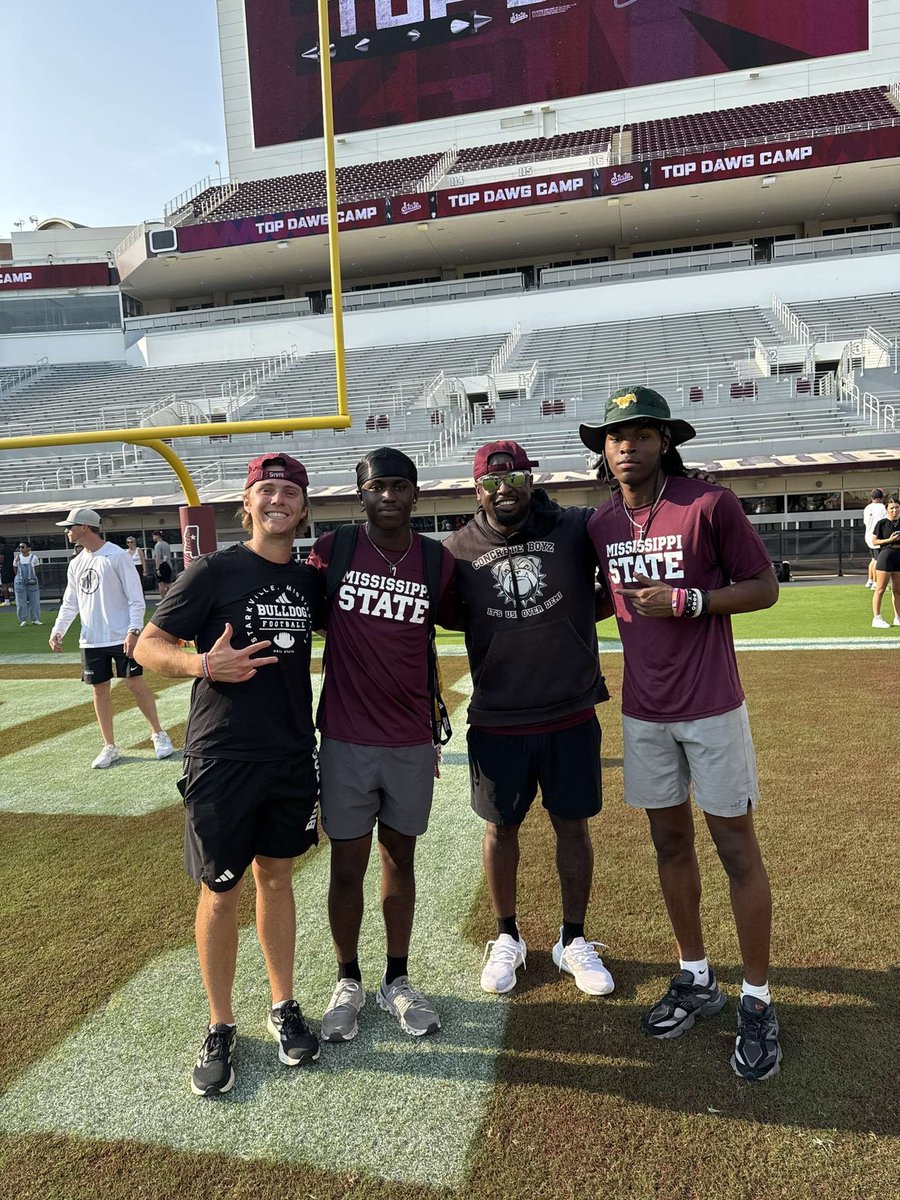 ππ‘π²π₯ππ§ (π3) ππ’π§ππ ππ₯ β (@ksinegal3) on Twitter photo Had a great day today <a href="/HailStateFB/">Mississippi State Football</a> football camp πΆ. Many lessons learned, great coaches, great opportunity! #AGTG #GoDawgs #HailState <a href="/_CoachBump/">Chad Bumphis</a> <a href="/Coach_Duby/">Benton Duby</a> Had a great day today <a href="/HailStateFB/">Mississippi State Football</a> football camp πΆ. Many lessons learned, great coaches, great opportunity! #AGTG #GoDawgs #HailState <a href="/_CoachBump/">Chad Bumphis</a> <a href="/Coach_Duby/">Benton Duby</a>