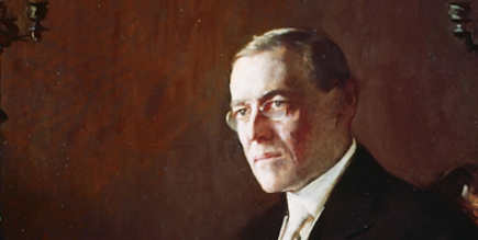 4. Surat yang Ditolak Woodrow Wilson

Mungkin tak banyak orang yang mengetahui bahwa meletusnya Perang Vietnam salah satu penyebabnya adalah sebuah surat yang ditolak oleh Presiden Amerika, Woodrow Wilson. Pada tahun 1919, Wilson tengah mengunjungi Versailles, Perancis, untuk
