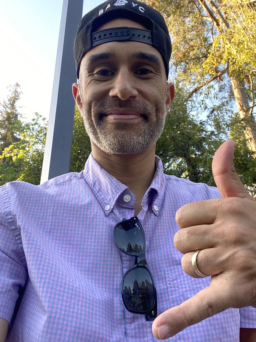 Chris 🍌 tweet media