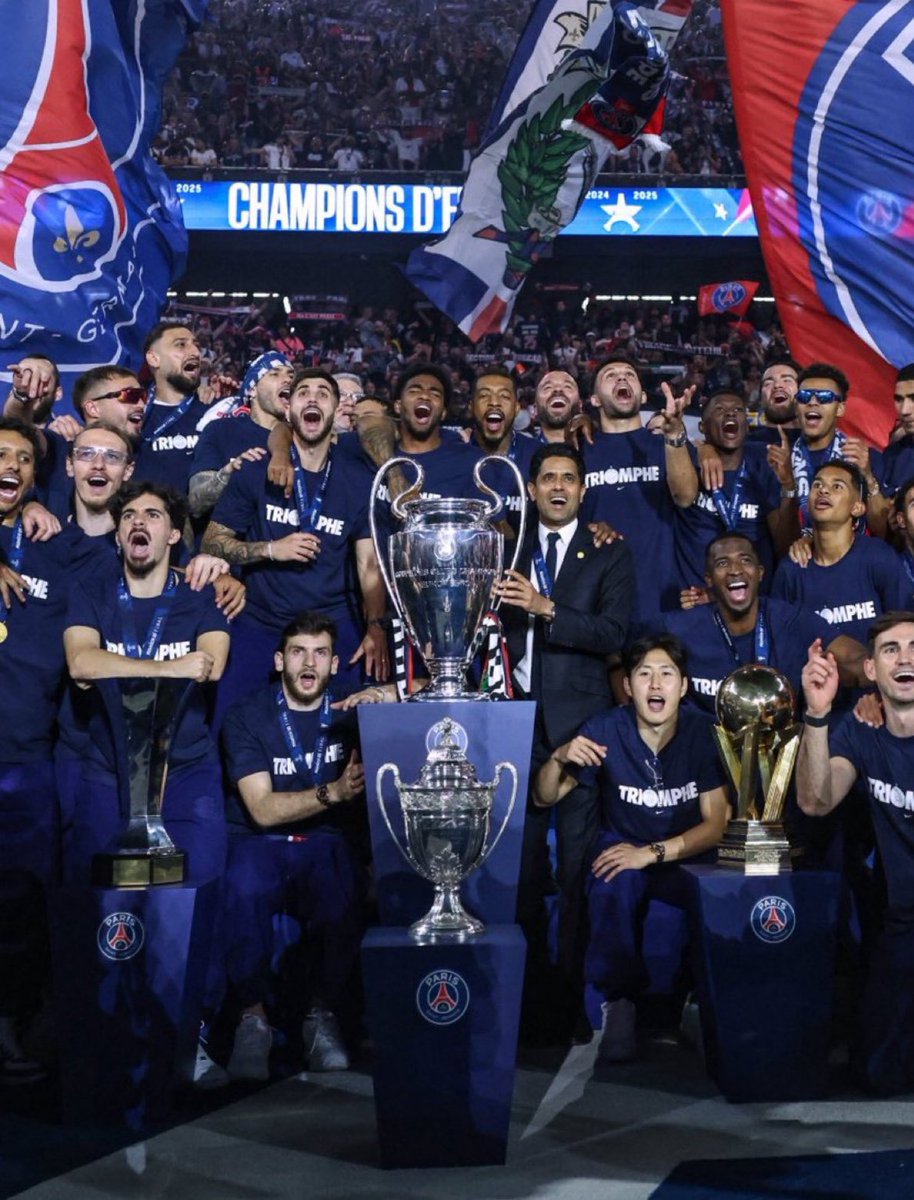 Quelle année, quelle équipe, après tant d’années voir ça juste wow ❤️💙