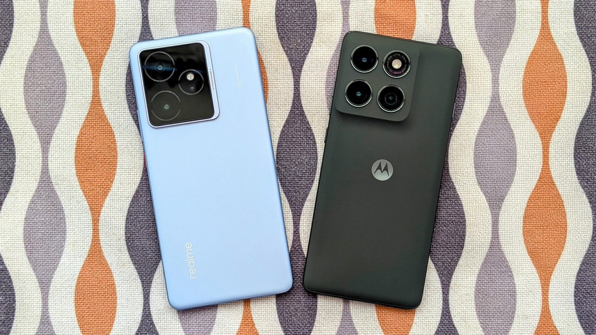 tnkgrl's tweet photo. Are #AI gadgets the future? Join @raywongy and me on episode 429 of my #MobTechCast to find out! We also dive into @realmeglobal's #RealmeGT7, @MotorolaUS' #MotoEdge2025, @redmagicgaming's #RedMagic10SPro, @oneplus AI, and more :) Listen and subscribe... https://t.co/Rq7slpZHZP https://t.co/hzUI79iH6Z