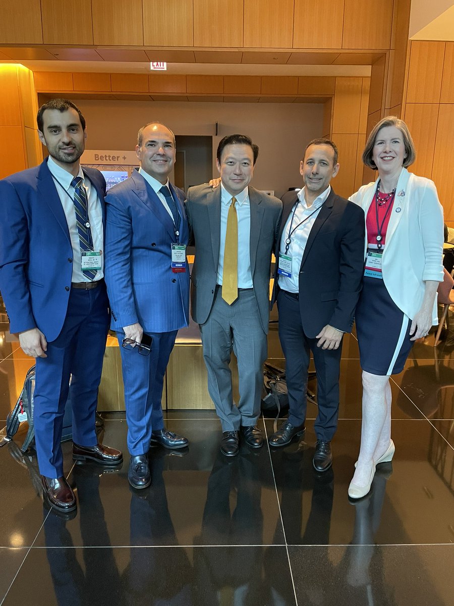 Dr. Amy C. Moore (@acmoorephd) on Twitter photo Right place, right time <a href="/StephenVLiu/">Stephen V Liu, MD</a> <a href="/ChristianRolfo/">Christian Rolfo</a> <a href="/RobertoBoreaMD/">Roberto Borea, MD</a> <a href="/delvysra/">Delvys Rodriguez Abreu</a> #ASCO25 Right place, right time <a href="/StephenVLiu/">Stephen V Liu, MD</a> <a href="/ChristianRolfo/">Christian Rolfo</a> <a href="/RobertoBoreaMD/">Roberto Borea, MD</a> <a href="/delvysra/">Delvys Rodriguez Abreu</a> #ASCO25