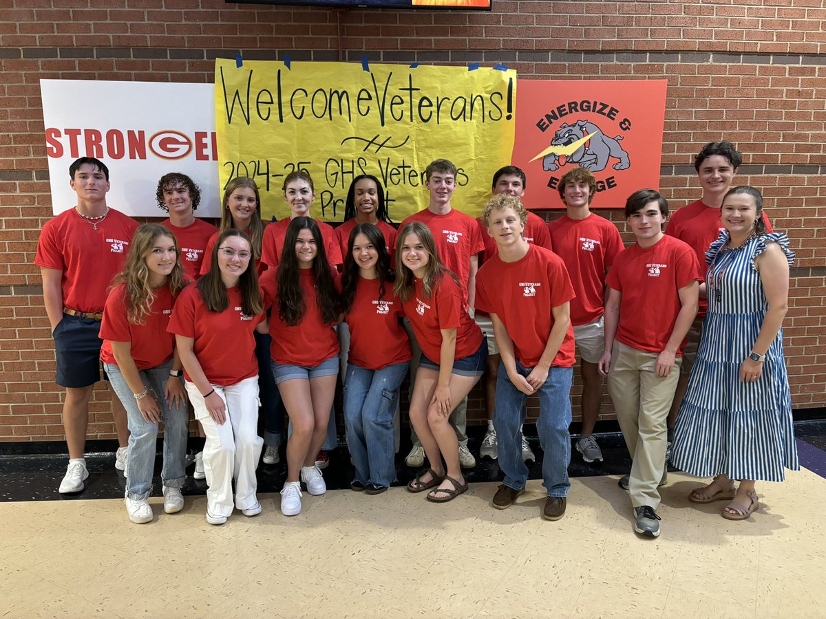 Tonight we graduate our seventeen 2024-25 senior interns! I could not be more proud of each of them! They are destined for great things in this world!❤️ Thank you for all of the tireless hours you put in for our project this year!🇺🇸 I love you all! -Mrs. Tate