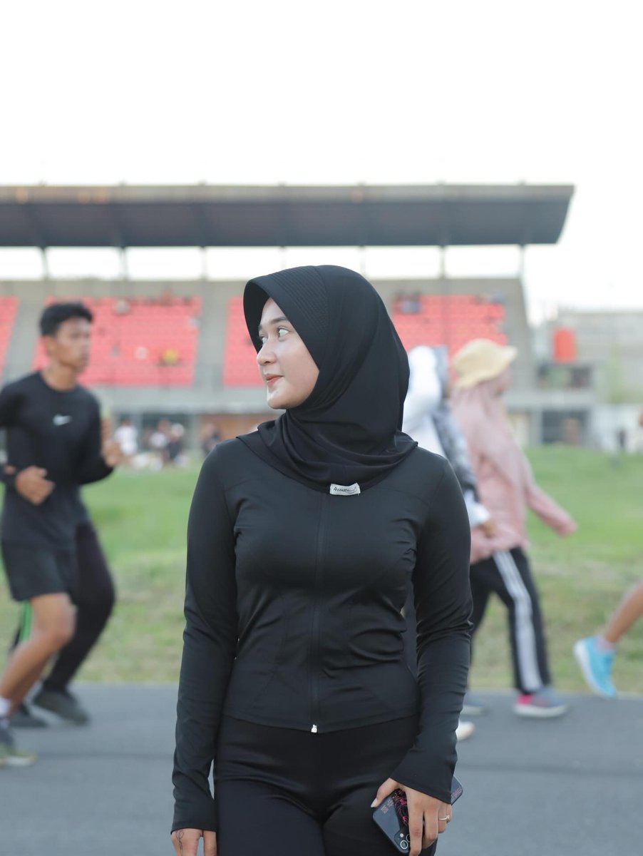 Si Manis (@manisss_manis) on Twitter photo 