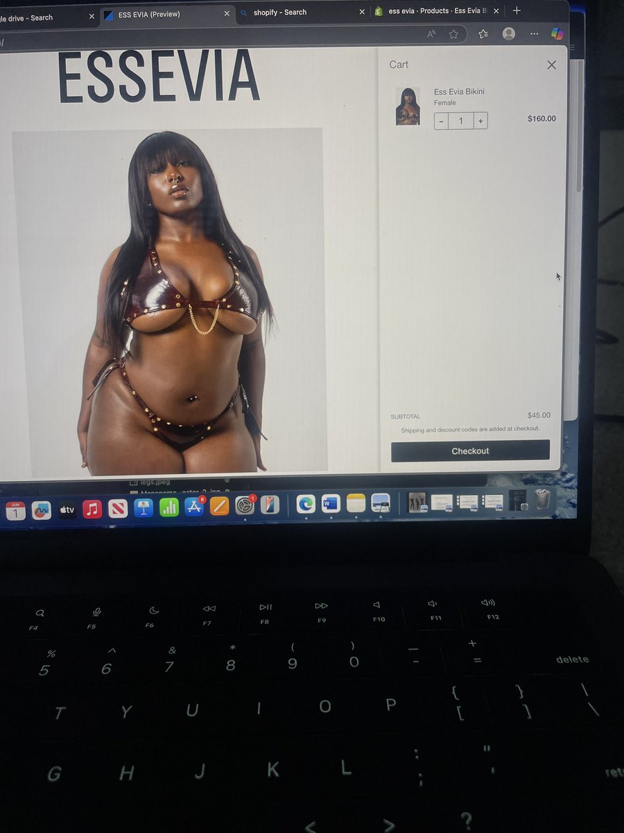 imsochamp1's tweet image. Working really hard on these #almostready