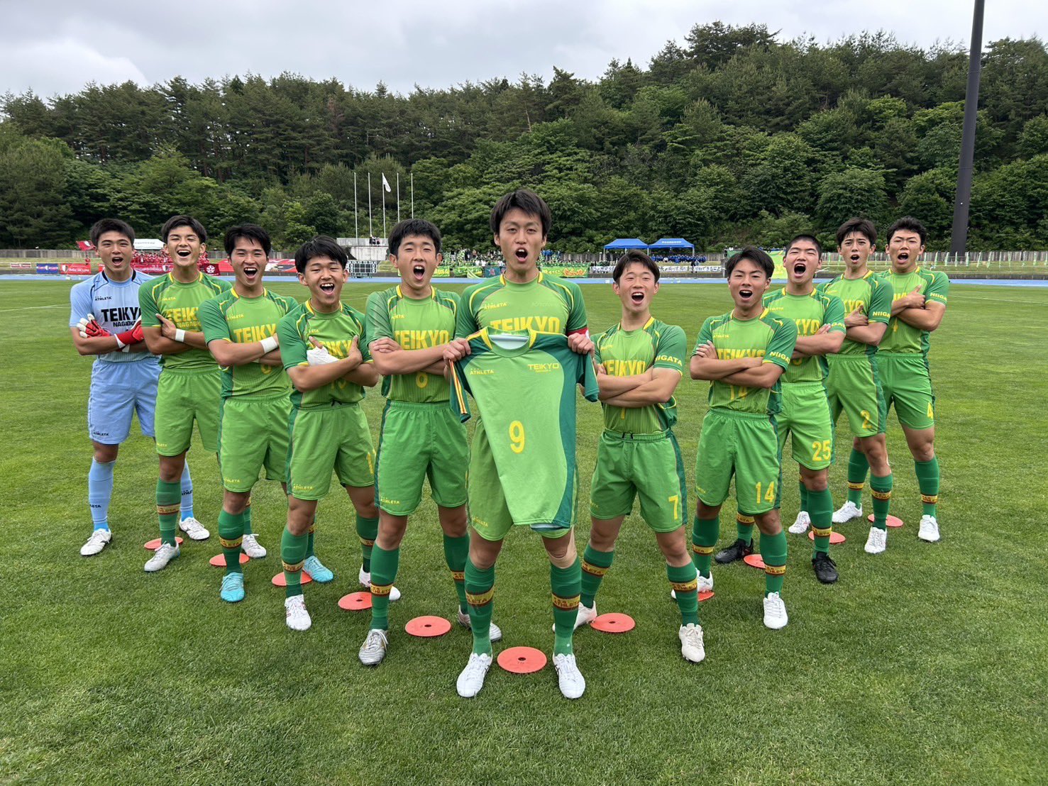 帝京長岡サッカー　　練習試合用ユニホーム 帝京長岡 練習着 ユニフォーム