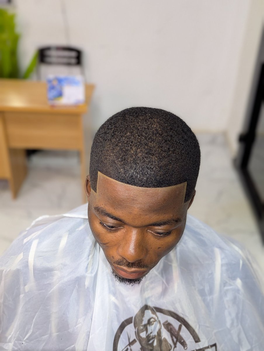 clocutz's tweet photo. Before and after https://t.co/w4Qde1a5Fk
