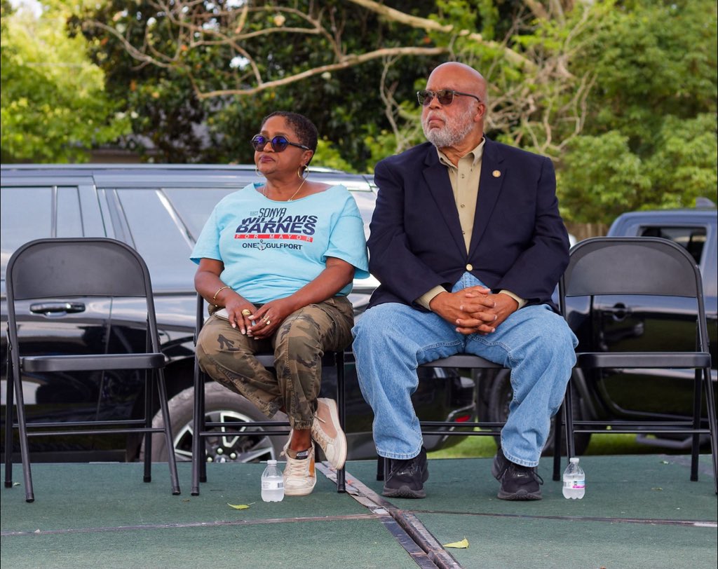 BGThompsonMS's tweet image. I had a great weekend with my community, spreading the word, showing up, and pushing for change. I went to the State of the People Power Tour at Tougaloo and rolled down to Gulfport with Stacey Abrams to support Sonya Williams Barnes for Mayor. Let’s keep the momentum going!