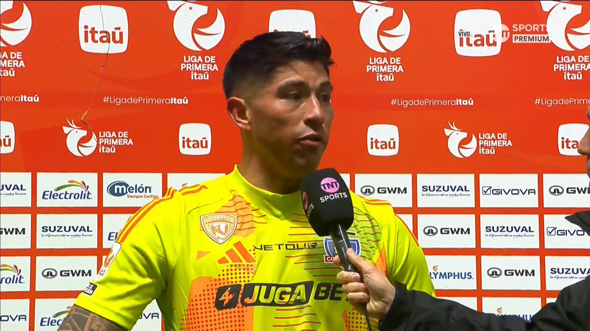 Saben que le pasó a Cortes ??

#ColoColo 
#VamosColoColo 
#vamosColoColoCtm
#MatchdayDomingo 
#ÚLTIMAHORA