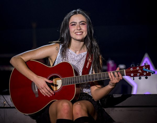CHIARA OLIVER <a href="/chiaraoliver/">kiki</a>  llena el Universal Music Festival 2025 con su talento en directo   ( Gracias a La Cultura a E. por las fotos , autor Nacho ) #UMFChiaraOliver guaumiauymas.com/chiaraoliveren…