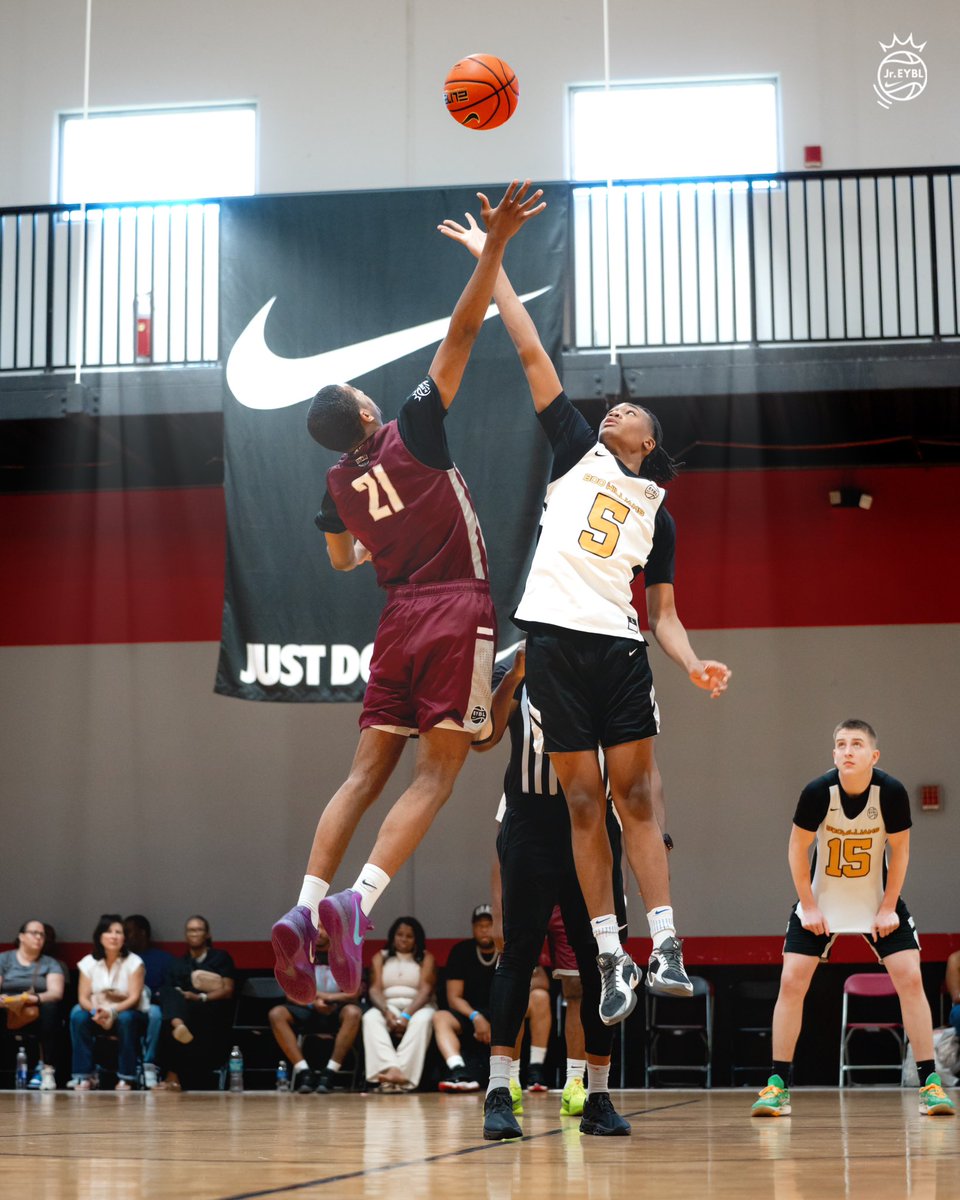 NikeEYB's tweet image. 𝗦𝗼𝘂𝘁𝗵𝗲𝗮𝘀𝘁 𝗥𝗲𝗴𝗶𝗼𝗻𝗮𝗹 𝟮 ✅

#JrEYBL | #GameTalks