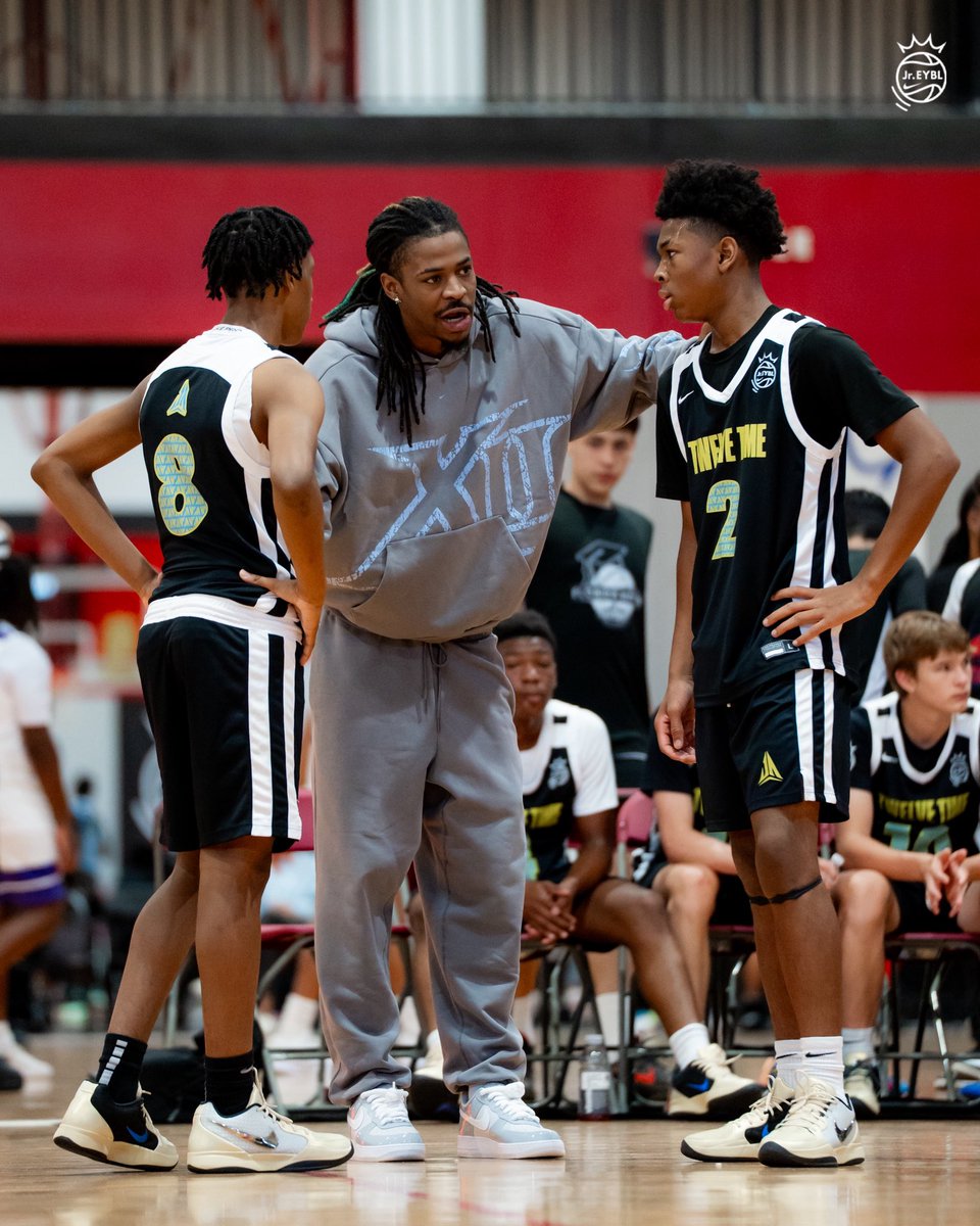 NikeEYB's tweet image. 𝗦𝗼𝘂𝘁𝗵𝗲𝗮𝘀𝘁 𝗥𝗲𝗴𝗶𝗼𝗻𝗮𝗹 𝟮 ✅

#JrEYBL | #GameTalks