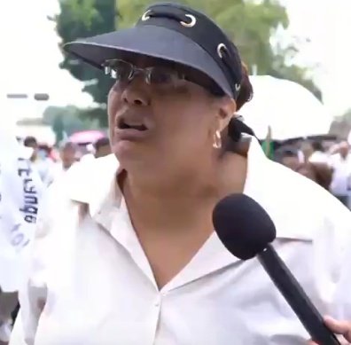 "Nos estás matando de hambre Claudia" 😆😆😆😆😆😆😆😆😆😆😆😆😆