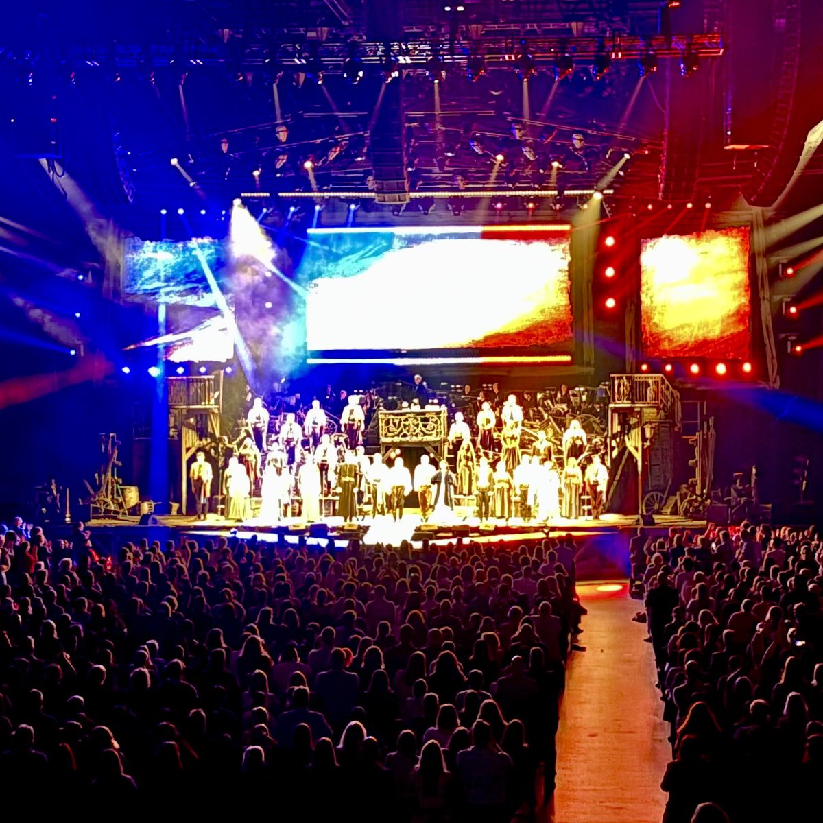 JeffAdamsNZ's tweet image. Do you hear the people sing?