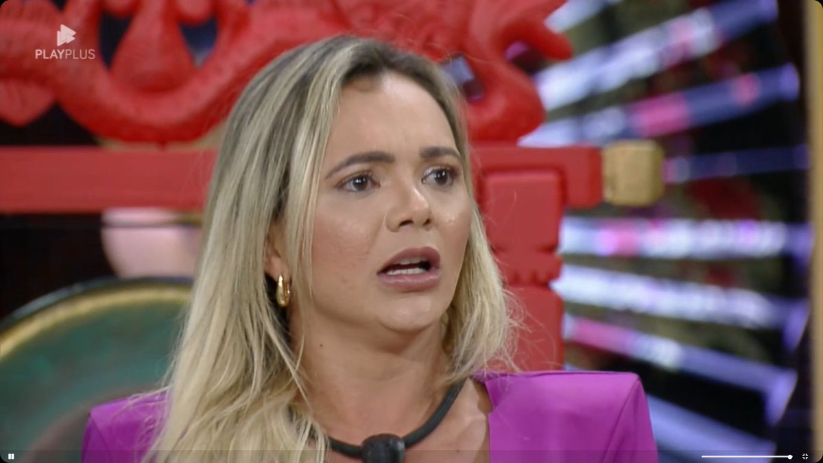 JoaoMarcioC's tweet photo. Ana Paula diz que os julgamentos da Carol e do Radamés lhe causam crise de ansiedade #PowerCuple https://t.co/jtGTZrPgBp