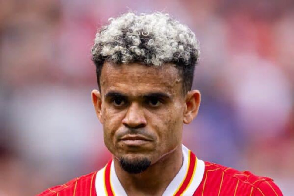 NOTICIA. El atacante Colombiano, Luis Díaz (28) ha decidido abandonar al Liverpool en este mercado de pases de verano. [Bild]