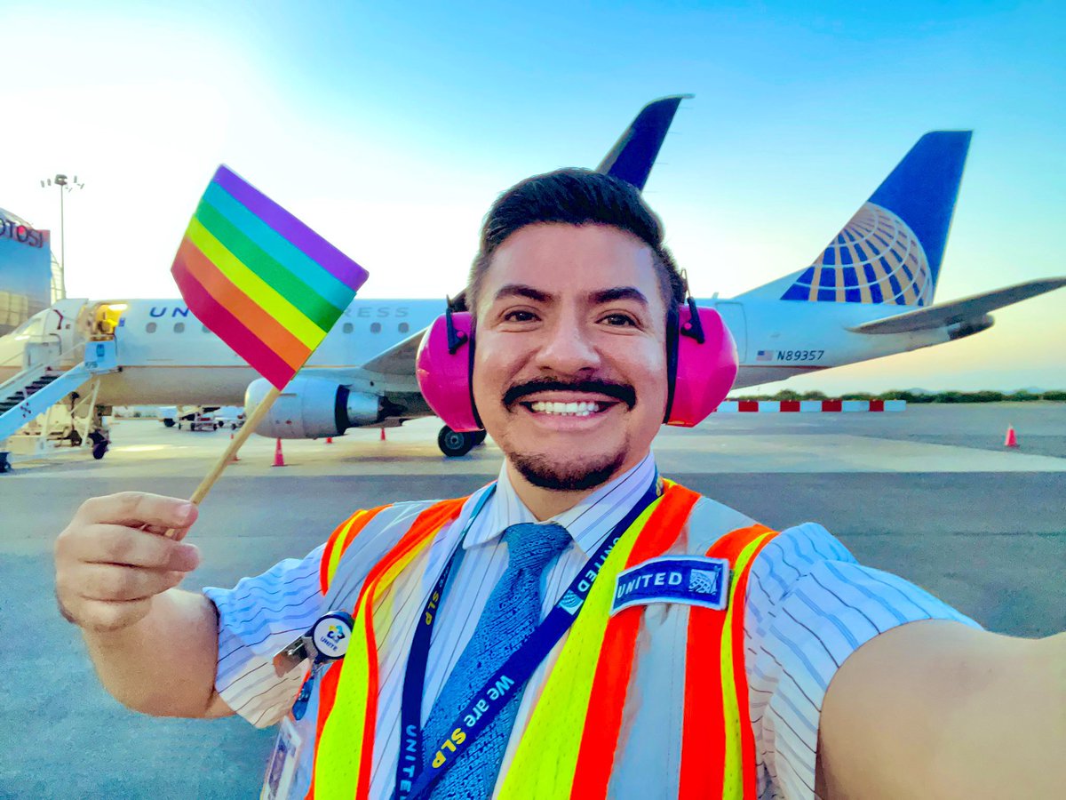AldoGarciaMu's tweet image. 🌈Happy Pride Month 🌈
We are all different but the Rights are the same #UnitedPride
#BeingUnited
#FlywithPride 
#TeamSLP