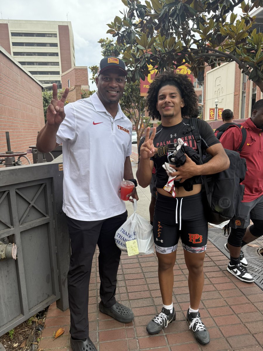 Great work today at the 2025 USC High School Elite Camp! Appreciate the love Coach Simmons, Coach Mike, Coach Belk and Coach Carroll.