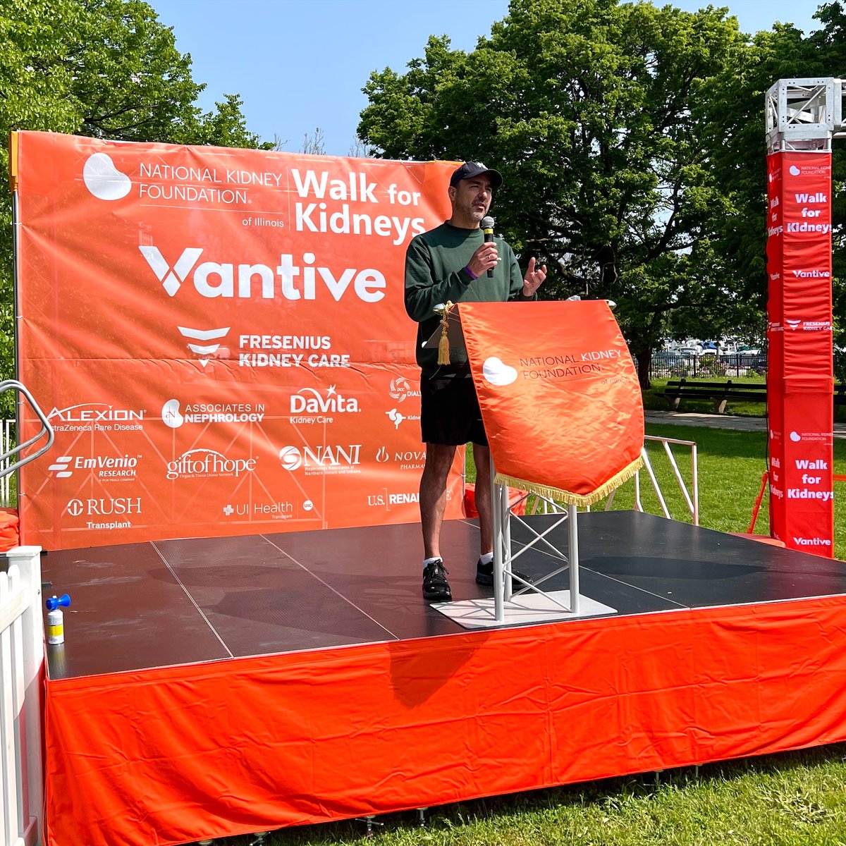 VantiveHealth's tweet photo. Thank you @nkfIllinois for hosting an inspiring #WalkForKidneys! Vantive was proud to walk with patients & advocates.
Our US GM Carlos Escobar reflected on our mission to extend lives and #ExpandPossibilities, and how we can move forward together. #WeAreVantive https://t.co/xixdTbVJ7X