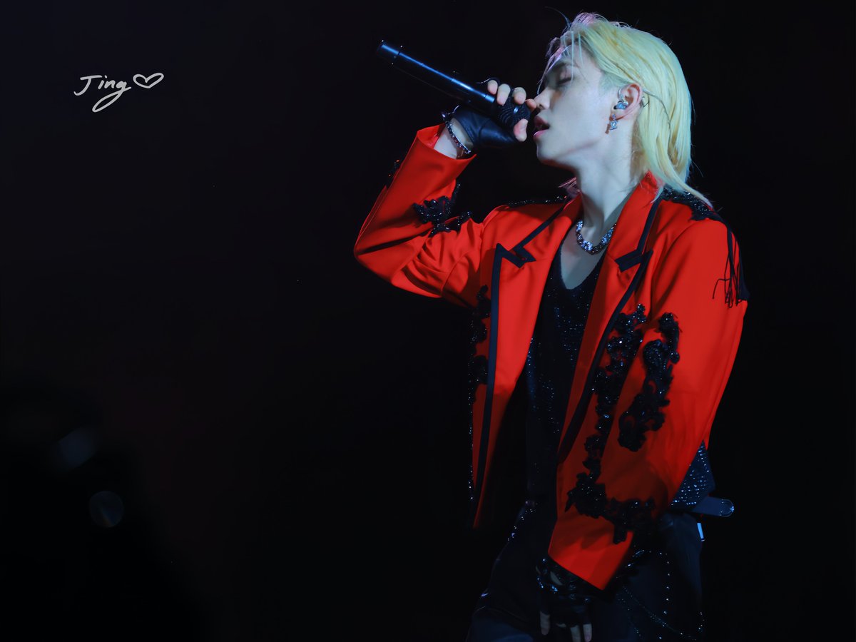 You’re the best❤️
We will always support you❤️❤️❤️

#weloveyoufelix